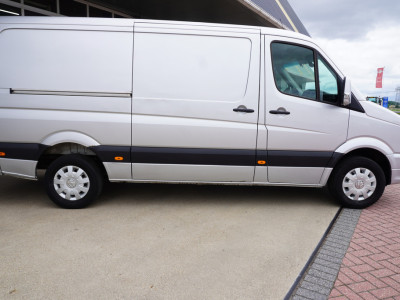 Volkswagen Crafter 2.0 TDI L2H1 Airco | Cruise| Navi | Trekhaak | camera 10