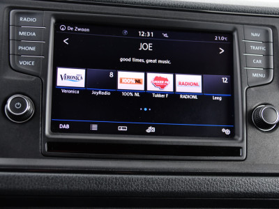 Volkswagen Crafter 2.0 TDI L3H2 Black Edition Adaptieve Cruise, Camera, Carplay, LED, 2 x Schuifdeur, 177pk, Automaat, Geveerde stoel, Massage Stoel, Trekhaak, Uniek! foto 20