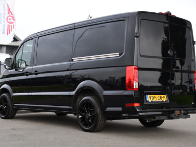 Volkswagen Crafter 2.0 TDI L3H2 Black Edition Adaptieve Cruise, Camera, Carplay, LED, 2 x Schuifdeur, 177pk, Automaat, Geveerde stoel, Massage Stoel, Trekhaak, Uniek! foto 3