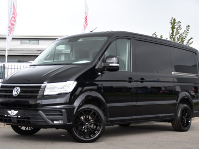 Volkswagen Crafter 2.0 TDI L3H2 Black Edition Adaptieve Cruise, Camera, Carplay, LED, 2 x Schuifdeur, 177pk, Automaat, Geveerde stoel, Massage Stoel, Trekhaak, Uniek! foto 4
