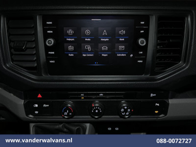 Volkswagen Crafter 2.0 TDI L3H2 L2H1 Euro6 Airco | Camera | Navigatie | Apple Carplay Parkeersensoren, Bijrijdersbank foto 15