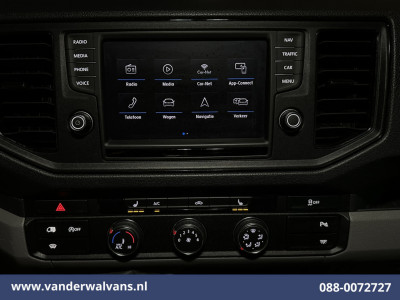 Volkswagen Crafter 2.0 TDI L3H2 L2H1 Euro6 Airco | Camera | Navigatie | Apple Carplay | Stoelverwarming Android Auto, 2500kg Trekhaak, Verwarmde voorruit, Parkeersensoren, Bijrijdersbank foto 16