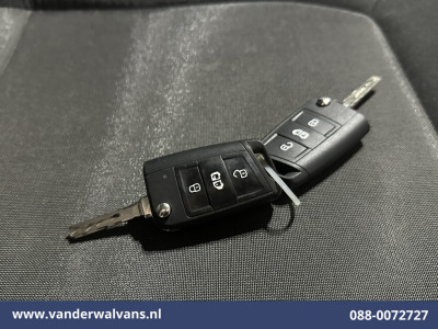 Volkswagen Crafter 2.0 TDI L3H2 L2H1 Euro6 Airco | Chauffeursstoel | Verwarmde voorruit Parkeersensoren foto 17