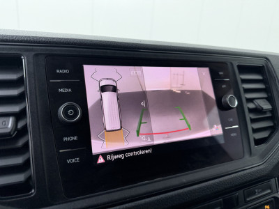 Volkswagen Crafter 2.0TDI L3H2 Trekhaak | Betimmering | Kastinrichting | Navigatie | Camera | Trekhaak foto 21