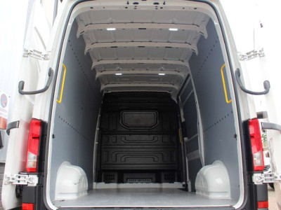 Volkswagen Crafter 2.0 TDI L3H3 Airco/Cam/PDC 7