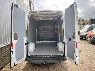 Volkswagen Crafter 2.0 TDI L3H3 Airco/Cam/PDC/Trekhaak foto 5