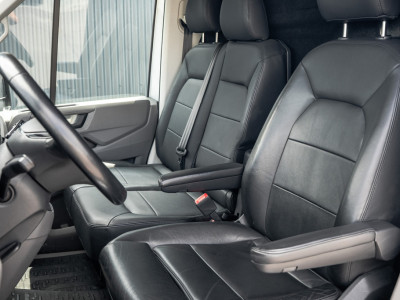 Volkswagen Crafter 2.0 TDI XL L5H3 | 177 PK | Rijplaten | Automaat | LED | Camera | Carplay | Schuifdeur L+R | PDC | Trekhaak 15