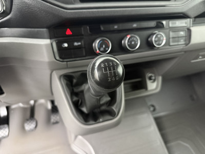 Volkswagen Crafter 2.0TDi 140PK L3H3 | Multimedia | Camera | 3-Zits | Airco | Cruise | Betimmering 16