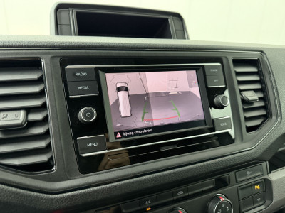 Volkswagen Crafter 2.0TDi 140PK L3H3 | Trekhaak 3000Kg | Multimedia | Camera | Airco | Cruise | 3-Zits foto 20