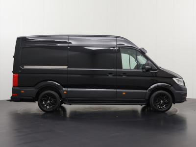 Volkswagen Crafter 2.0TDi 177PK Automaat L3H3 Black Edition | Led | Multimedia | Camera | Trekhaak | 3-Zits | Betimmering foto 13