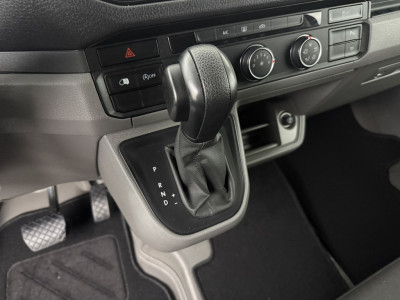 Volkswagen Crafter 2.0TDi 177PK Automaat L3H3 Black Edition | Led | Multimedia | Camera | Trekhaak | 3-Zits | Betimmering foto 21