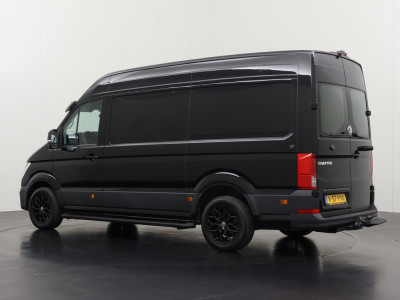 Volkswagen Crafter 2.0TDi 177PK Automaat L3H3 Black Edition | Led | Multimedia | Camera | Trekhaak | 3-Zits | Betimmering foto 6