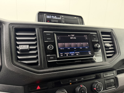 Volkswagen Crafter 2.0TDi 177PK Automaat L3H3 Highline | Led | Standverwarming | Multimedia | Trekhaak | Airco 18
