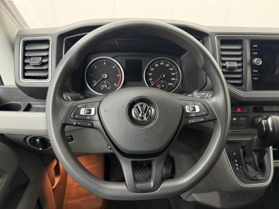 Volkswagen Crafter 2.0TDi 177PK Automaat L3H3 | Navigatie | Camera | Multimedia | Airco | Cruise | trekhaak foto 15