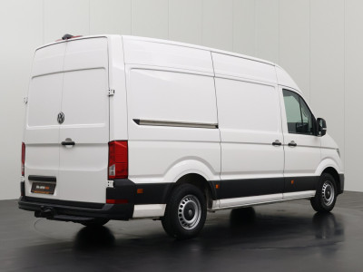 Volkswagen Crafter 2.0TDi 177PK Automaat L3H3 | Navigatie | Camera | Multimedia | Airco | Cruise | trekhaak foto 2