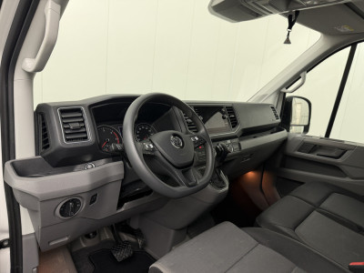 Volkswagen Crafter 2.0TDi 177PK Automaat L3H3 | Navigatie | Camera | Multimedia | Airco | Cruise | trekhaak foto 3