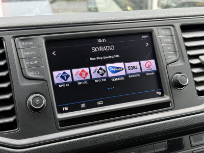 Volkswagen Crafter 30 2.0 TDI 177PK L3H3 | Adapt. cruisec. | Trekhaak | Carplay | Navi | Camera 18