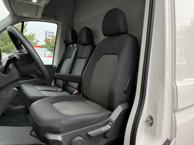Volkswagen Crafter 30 2.0 TDI 177PK L3H3 | Adapt. cruisec. | Trekhaak | Carplay | Navi | Camera 9