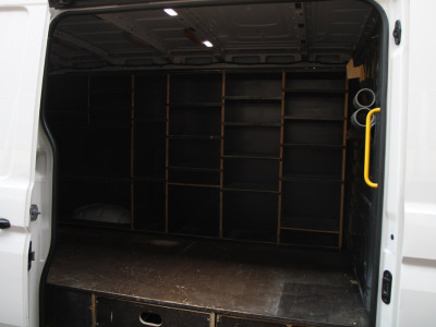 Volkswagen Crafter 30 2.0 TDI L3H2 140PK Comfort / Imperiaal / Camera / Trekhaak 14
