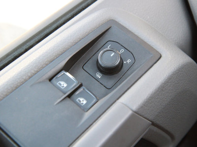 Volkswagen Crafter 30 2.0 TDI L3H2 140PK Comfort / Imperiaal / Camera / Trekhaak 18