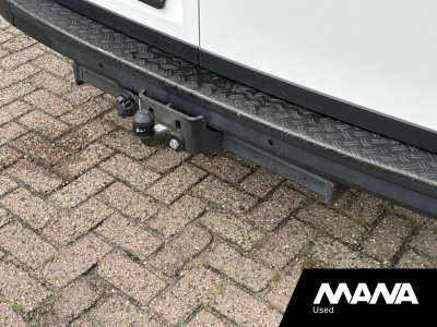 Volkswagen Crafter 30 2.0 TDI L3H2 Cruise Camera Carplay Trekhaak Voorruitverwarming foto 9