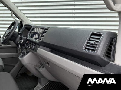 Volkswagen Crafter 30 2.0 TDI L3H2 DC LED Automaat ACC Cruise Carplay Camera Trekhaak 16