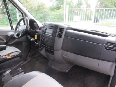 Volkswagen Crafter 32 2.0 TDI L2H2 DOKA Dubbelcabine Werkplaats / Werkstatt foto 21