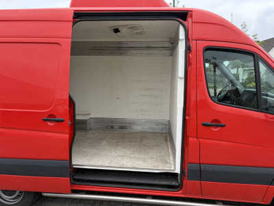 Volkswagen Crafter 35 2.0 TDI 140PK Euro6 L2H3 Koelwagen â Laadklep âdag & nachtkoeling foto 3
