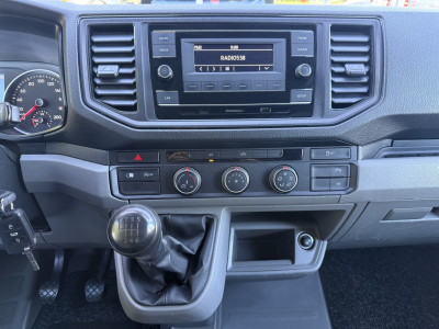 Volkswagen Crafter 35 2.0 TDI 140PK L3H3 | PDC | Airco | Trekhaak 3T foto 15