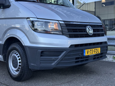 Volkswagen Crafter 35 2.0 TDI 140PK L3H3 | PDC | Airco | Trekhaak 3T foto 6