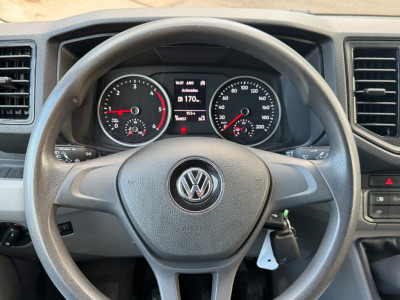 Volkswagen Crafter 35 2.0 TDI 140PK L3H3 RWD / Trekhaak / Imperiaal / App connect / Camera / Laadruimte inrichting foto 20