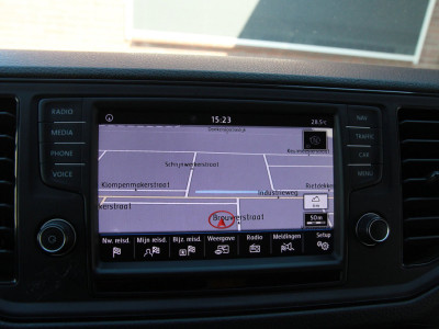 Volkswagen Crafter 35 2.0 TDI 140PK L4H3 Comfort / Imperiaal / Camera / App connect foto 19