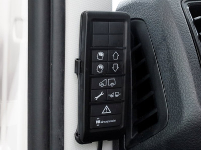 Volkswagen Crafter 35 2.0 TDI 140pk DSG Automaat Lowliner Bakwagen met laadklep 01-2022 21