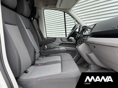 Volkswagen Crafter 35 2.0 TDI 140 pk L3H3 Automaat Airco Cruise Carplay Sensoren foto 9