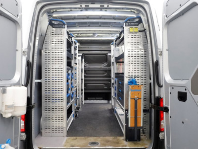 Volkswagen Crafter 35 2.0 TDI 140pk L3H3 (L2H2) Airco/Navi/Inrichting/230V 02-2021 foto 3