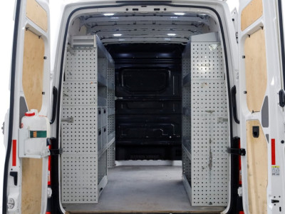 Volkswagen Crafter 35 2.0 TDI 140pk L3H3 (L2H2) Airco/Navi/Inrichting/Imperiaal 05-2021 foto 5
