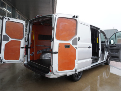 Volkswagen Crafter 35 2.0 TDI 177PK L3H2 Automaat nr.V060 | Airco | Cruise| Camera | Apple CP-Android auto foto 5