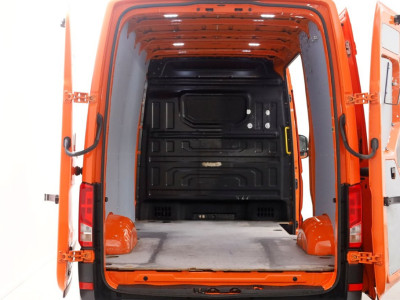 Volkswagen Crafter 35 2.0 TDI 177pk RWD L3H3 (L2H2) Airco/Navi/Trekgewicht 3500kg 01-2021 foto 5