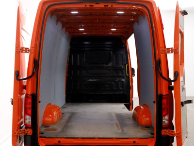 Volkswagen Crafter 35 2.0 TDI 177pk RWD L3H3 (L2H2) Airco/Navi/Trekgewicht 3500kg 01-2021 foto 5