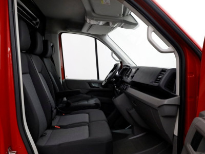 Volkswagen Crafter 35 2.0 TDI 177pk RWD L3H3 (L2H2) Airco/Navi/Trekhaak 3500kg 07-2020 foto 3