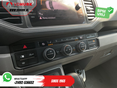 Volkswagen Crafter 35 2.0 TDI 180 pk DSG Aut. L4H3 LED/ Adapt.cruise/ Gev.stoel/ Stoelverw./ Massage/ Carplay/ Navi/ Climate/ Camera/ PDC/ Trekhaak foto 12