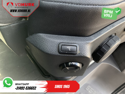 Volkswagen Crafter 35 2.0 TDI 180 pk DSG Aut. L4H3 LED/ Adapt.cruise/ Gev.stoel/ Stoelverw./ Massage/ Carplay/ Navi/ Climate/ Camera/ PDC/ Trekhaak foto 15