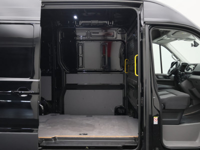 Volkswagen Crafter 35 2.0 TDI DSG 140 PK L2H2 2x schuifdeur, LED, 3-Zits, ACC, Camera, Apple Carplay, Sidesteps, DAB, PDC, 18 foto 13