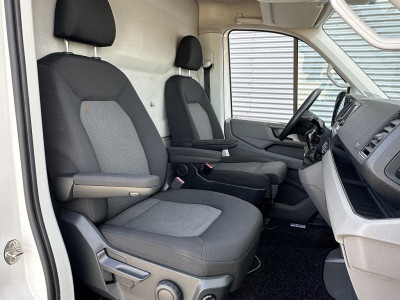 Volkswagen Crafter 35 2.0 TDI L2H1 Highline automaat MARGE 177pk foto 8