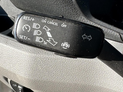 Volkswagen Crafter 35 2.0 TDI L2H2 Bus met laadklep Dhollandia 14