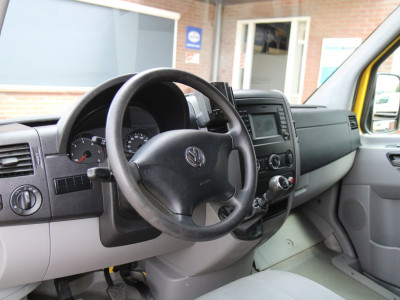 Volkswagen Crafter 35 2.0 TDI L2H2 / Camera / Loopdeur / Cruise / inrichting laadruimte 14