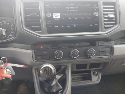 Volkswagen Crafter 35 2.0 TDI L3 EL ComfEURO VI RWD 140 pk handbak laadklep zijdeur foto 4
