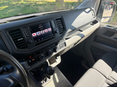 Volkswagen Crafter 35 2.0 TDI L3H2|177PK|Trekhaak 3000KG|EURO6|achteruitrijcamera|apple carplay|parkeersensoren|cruise|LED|airco foto 15