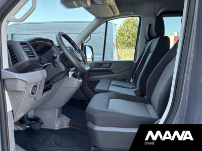 Volkswagen Crafter 35 2.0 TDI L3H2 177pk Automaat DC Airco Cruise Trekhaak foto 13
