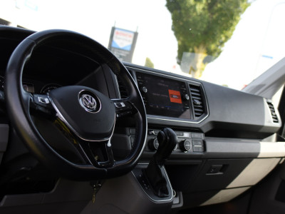 Volkswagen Crafter 35 2.0 TDI L3H2 Highline PB Edition Cruise, Camera, Carplay, LED, 177pk, Automaat, Multimedia, Stoelverwarming, Uniek! foto 11
